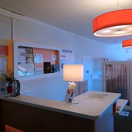 Hotel Ibis Budget Sud A9/a61