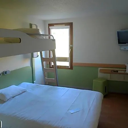 Ibis Budget Sud A9/a61 2*
