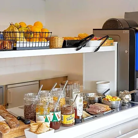 Ibis Budget Sud A9/a61 Hotel 2*